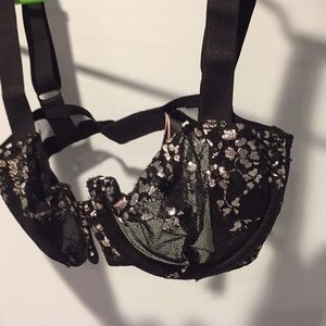 NWOT Black and Silver Victoria's Secret Bra